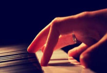 股票开户可以开几个帐户:初学炒股怎么选择股票-重大转向！特斯拉的下一章：AI和机器人